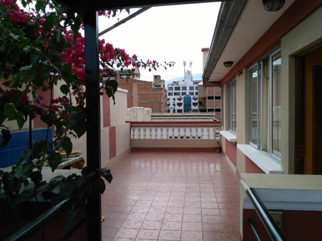 Residencial Mariloy Hotel Cochabamba Exterior foto